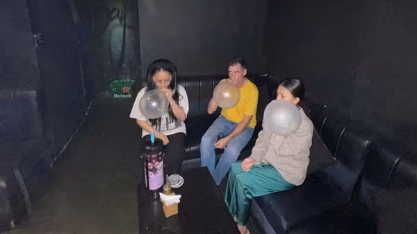 Liên tiếp triệt phá các đường dây kinh doanh “bóng cười” trá hình