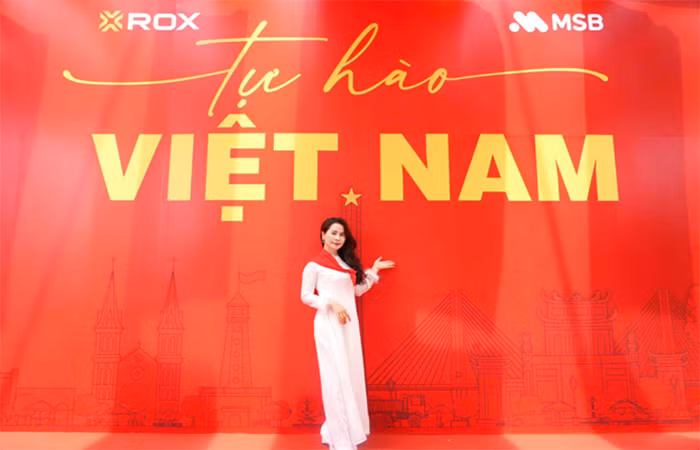 Check-in cùng bức tường Tự hào Việt Nam trên đường Nguyễn Chí Thanh -3