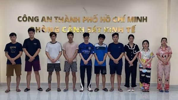 Triệt phá cơ sở 90’s House buôn bán “khí cười”, thu lợi bất chính hàng chục tỷ đồng