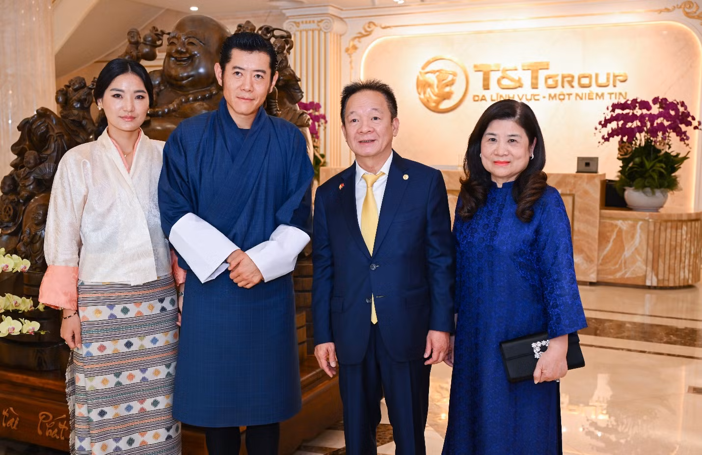 Quốc vương Bhutan và Hoàng hậu tới thăm Tập đoàn T&T Group -0
