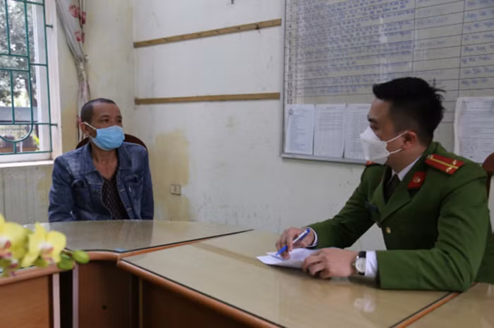 Đối tượng giết người ở Vĩnh Phúc khai gì tại cơ quan Công an? -0