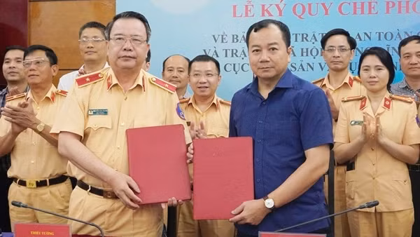 Ký kết bảo vệ trật tự giao thông, trật tự xã hội trong lĩnh vực thủy sản