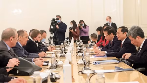 Việt Nam đề nghị Nga hỗ trợ người Việt ở Ukraine sơ tán khỏi các vùng chiến sự ảnh 3