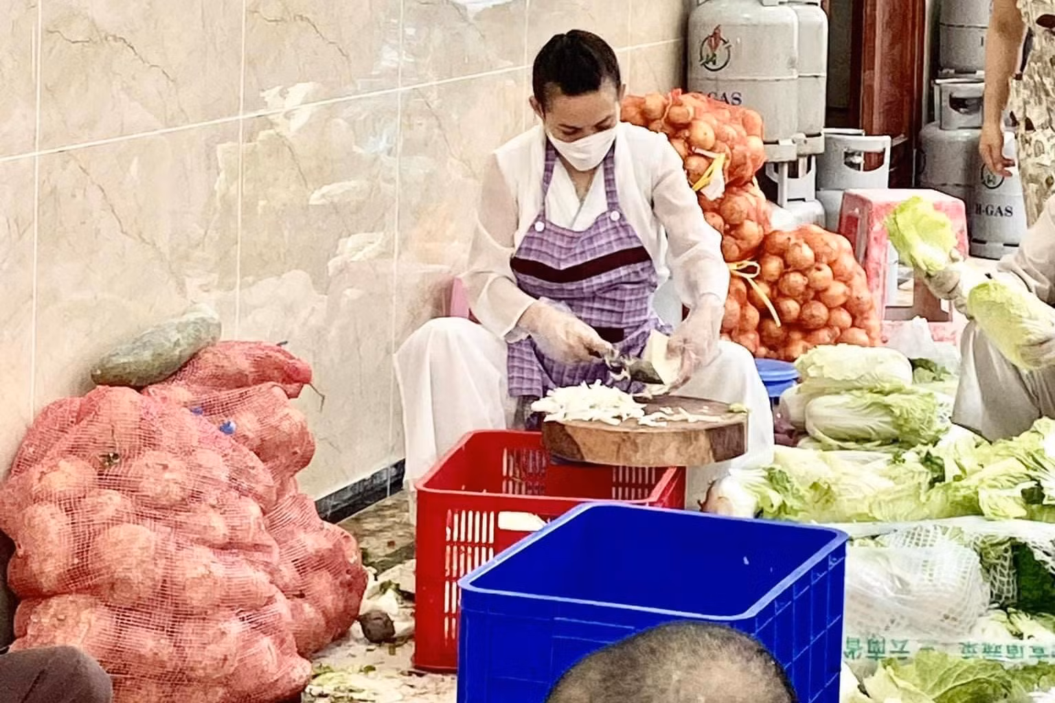 Ca sỹ Phi Nhung phải trải qua 2 cuộc phẫu thuật phổi trước khi qua đời do COVID-19 -0