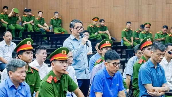 Bị cáo Phạm Thái Hà nhận thức rõ sai phạm và đã viết bản khai báo thêm