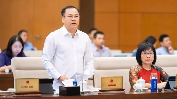 Thẩm tra dự án Luật sửa đổi, bổ sung một số điều của Luật Lý lịch tư pháp
