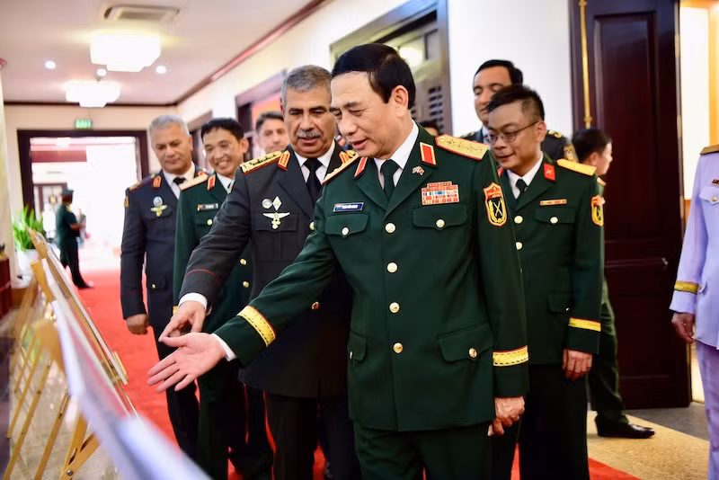 Đại tướng Phan Văn Giang chủ trì lễ đón Bộ trưởng Bộ Quốc phòng Azerbaijan -0