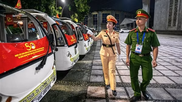 Huy động 40 xe điện đưa đón đại biểu dự Lễ kỷ niệm diễu binh, diễu hành 2/9