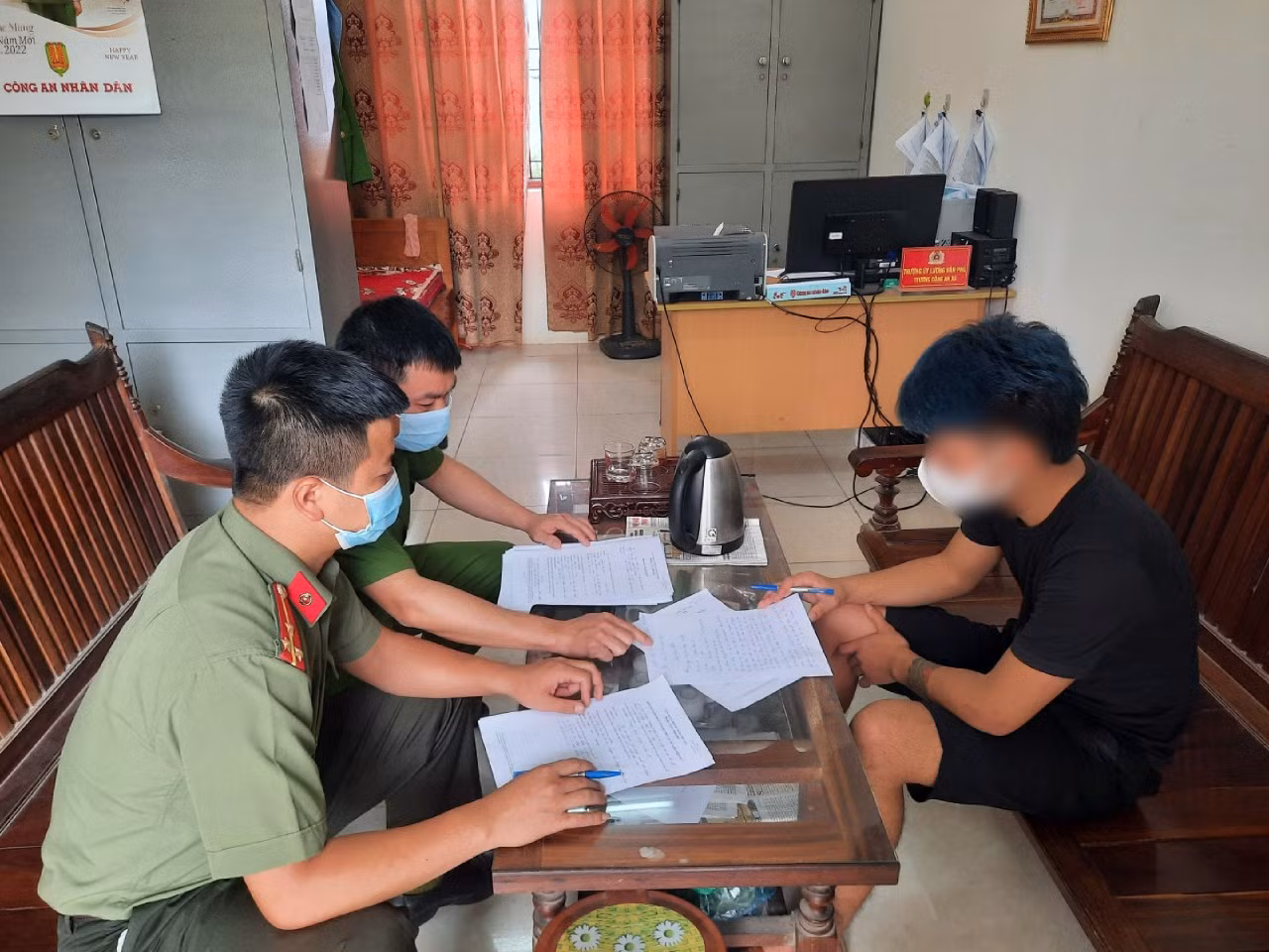Công an Bắc Giang làm việc với đối tượng
