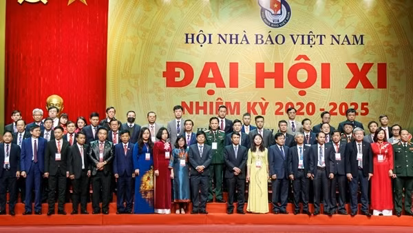 Ra mắt Ban Chấp hành Hội Nhà báo Việt Nam nhiệm kỳ 2020-2025