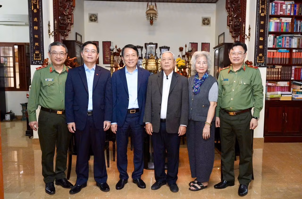 Bộ trưởng Lương Tam Quang: Triển khai tổ chức bầu cử đúng pháp luật, an toàn, tiết kiệm, để đó thực sự là Ngày hội của toàn dân -0