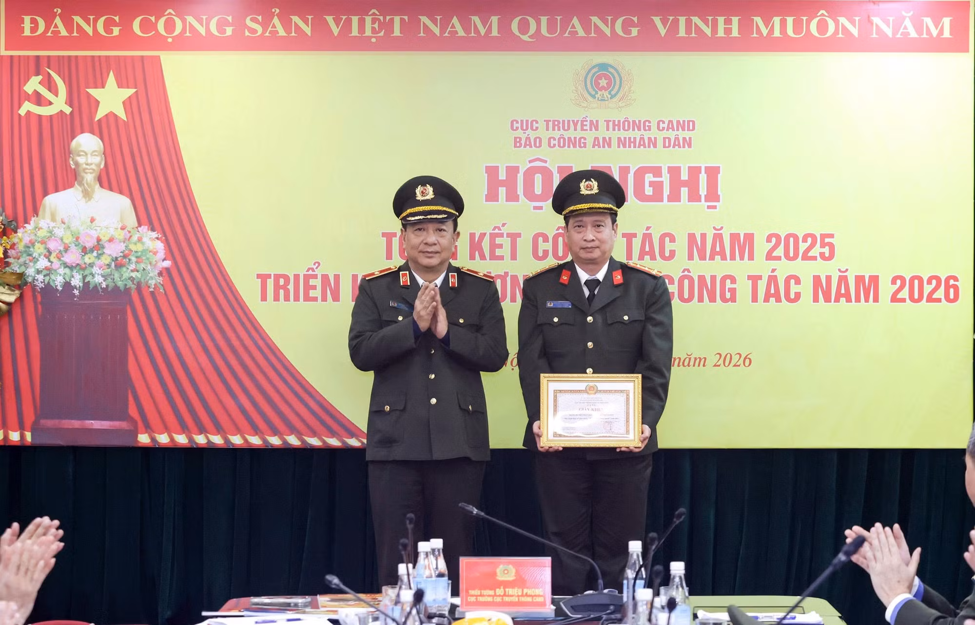 Đổi mới tư duy và tái định vị Báo CAND trong giai đoạn cách mạng mới -1