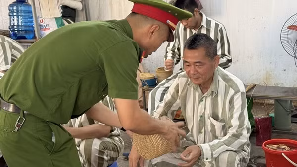 Làm tốt công tác chuẩn bị đặc xá&nbsp;cho người nước ngoài ở Trại giam Vĩnh Quang