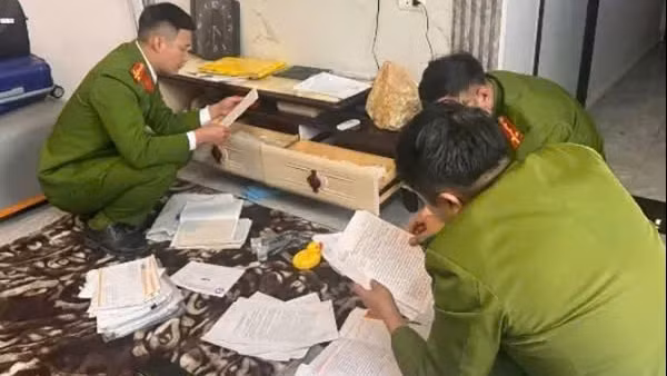 Đề nghị truy tố 2 bị can vi phạm quy định về khiếu nại, tố cáo