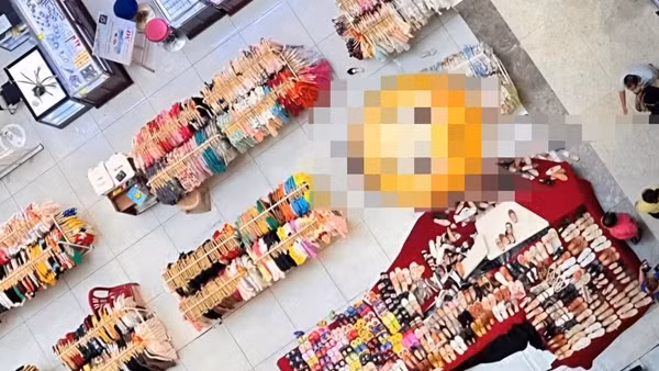 Vụ nhảy lầu thứ 3 tại trung tâm mua sắm Vạn Hạnh Mall