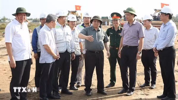 Hoàn thành dự án cao tốc Cần Thơ-Cà Mau chậm nhất đến ngày 19/12/2025