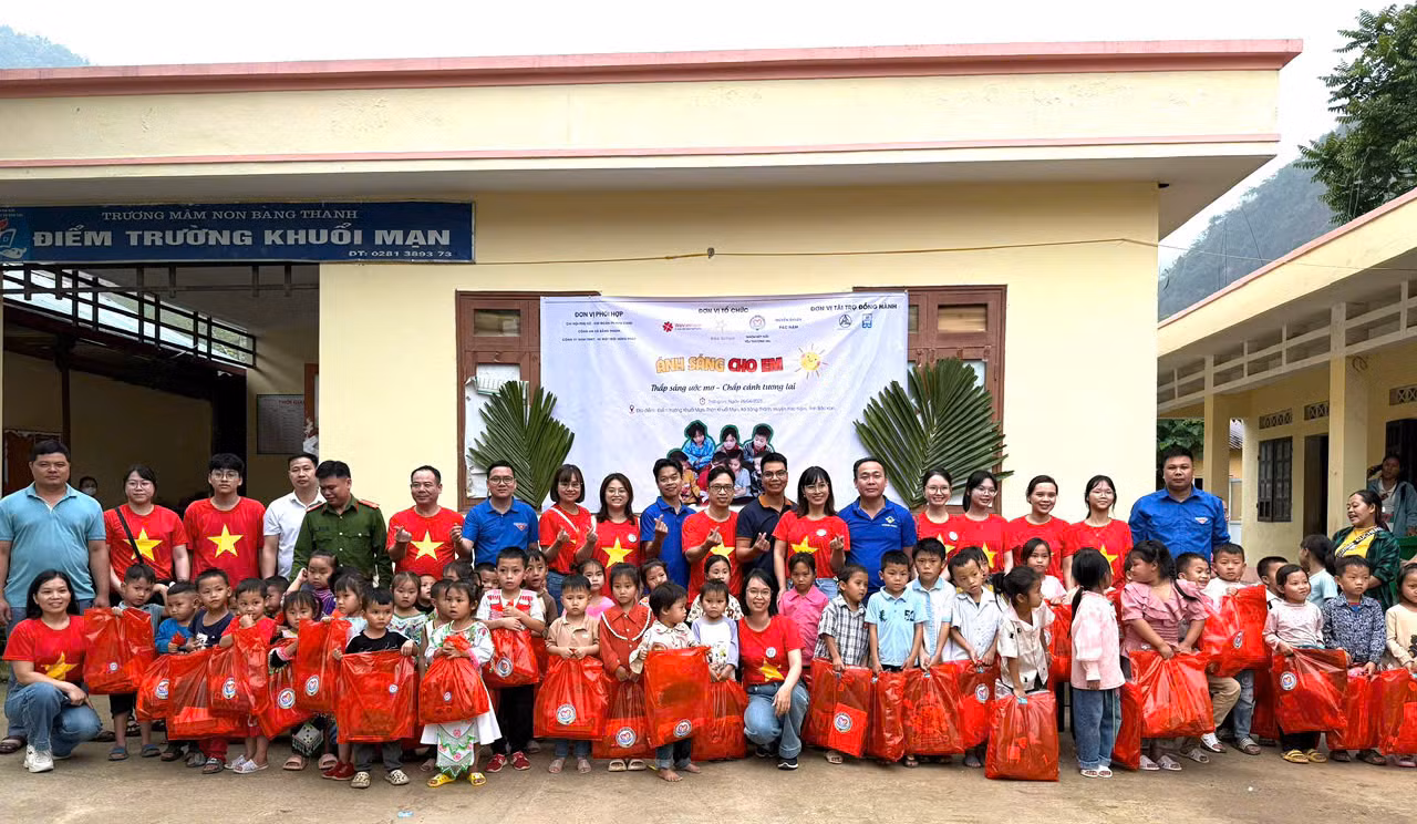 Kết nối yêu thương, trao 