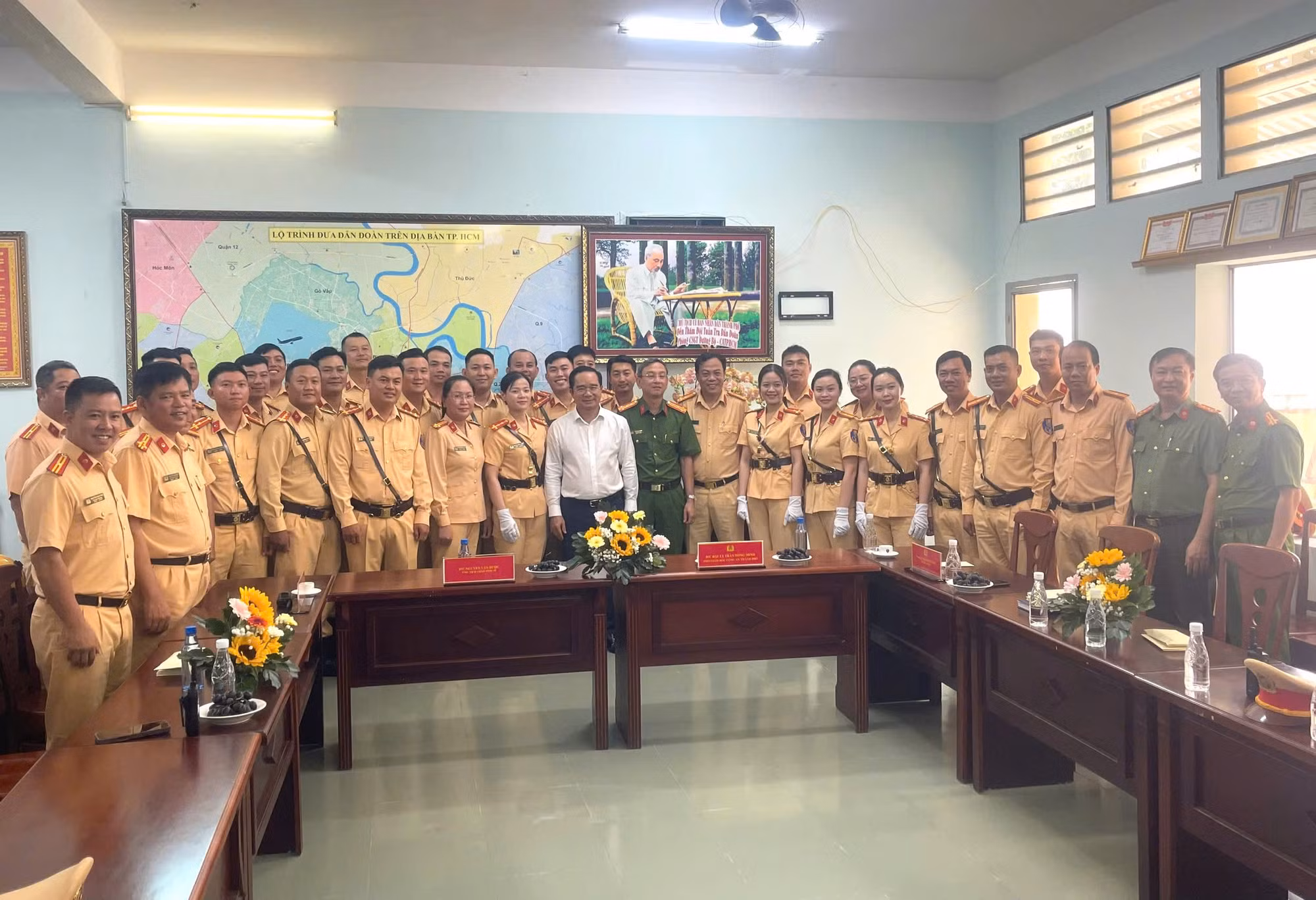 Chủ tịch UBND TP yêu cầu các đơn vị Công an phải đảm bảo ANTT, TTATGT trong thời gian diễn ra đại lễ -0