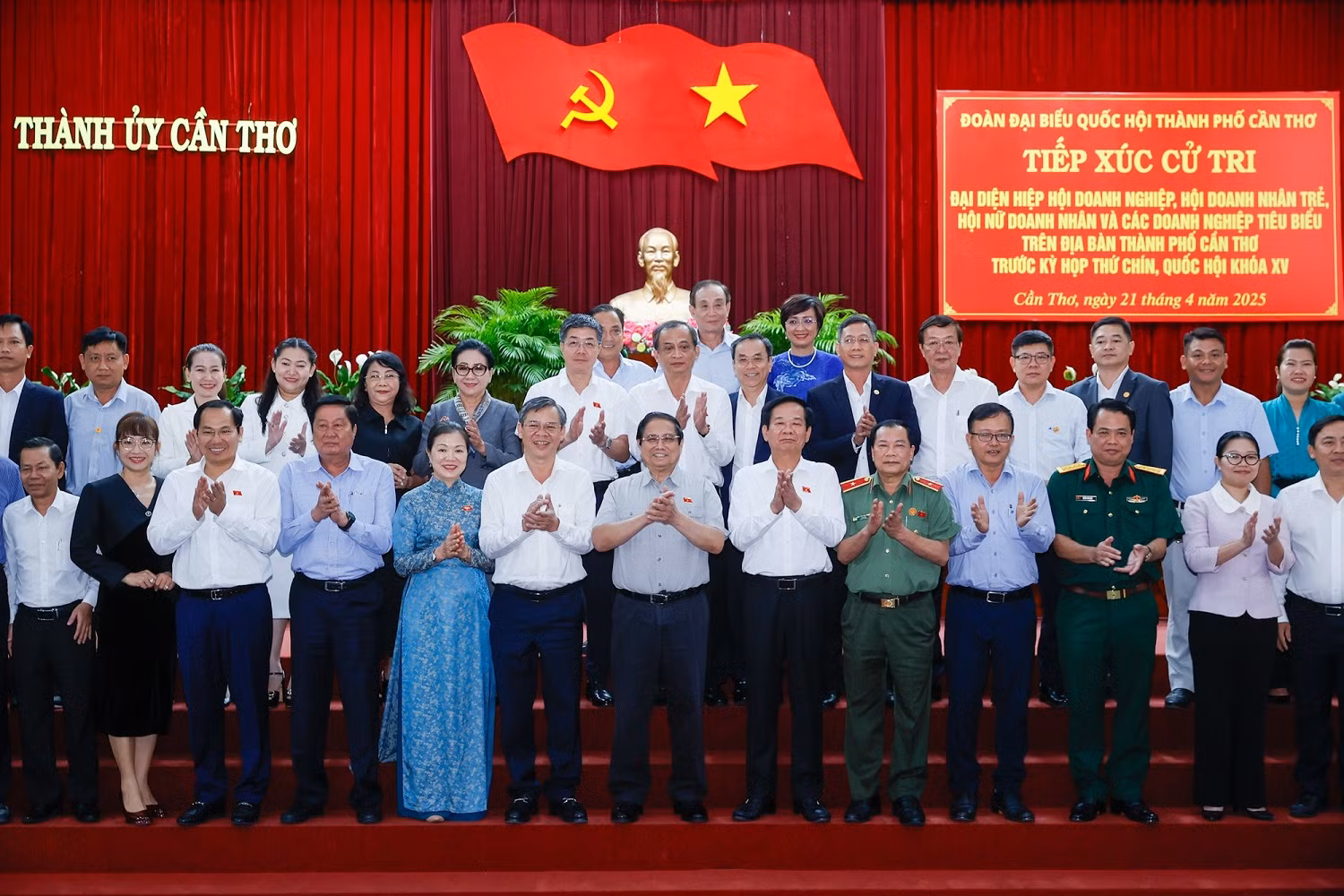 Thủ tướng: Kỳ họp sắp tới của Quốc hội 'quan trọng nhất trong nhiệm kỳ này' -0
