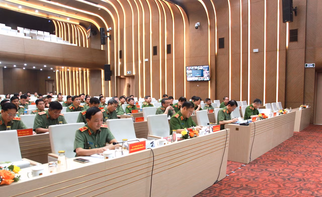 Tập trung cao độ bảo vệ tuyệt đối an ninh, an toàn Lễ kỷ niệm 50 năm Ngày giải phóng miền Nam -0