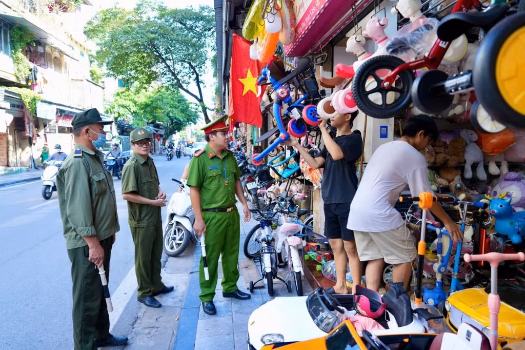 Đại sứ quán Hoa Kì gửi thư cảm ơn Công an phường Hàng Đào -0