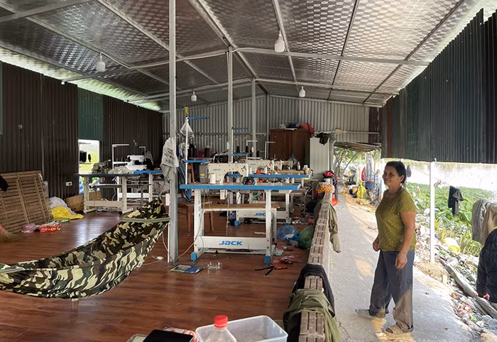 Chuyện của “người đàn bà đẻ nhiều nhất Thủ đô” -0