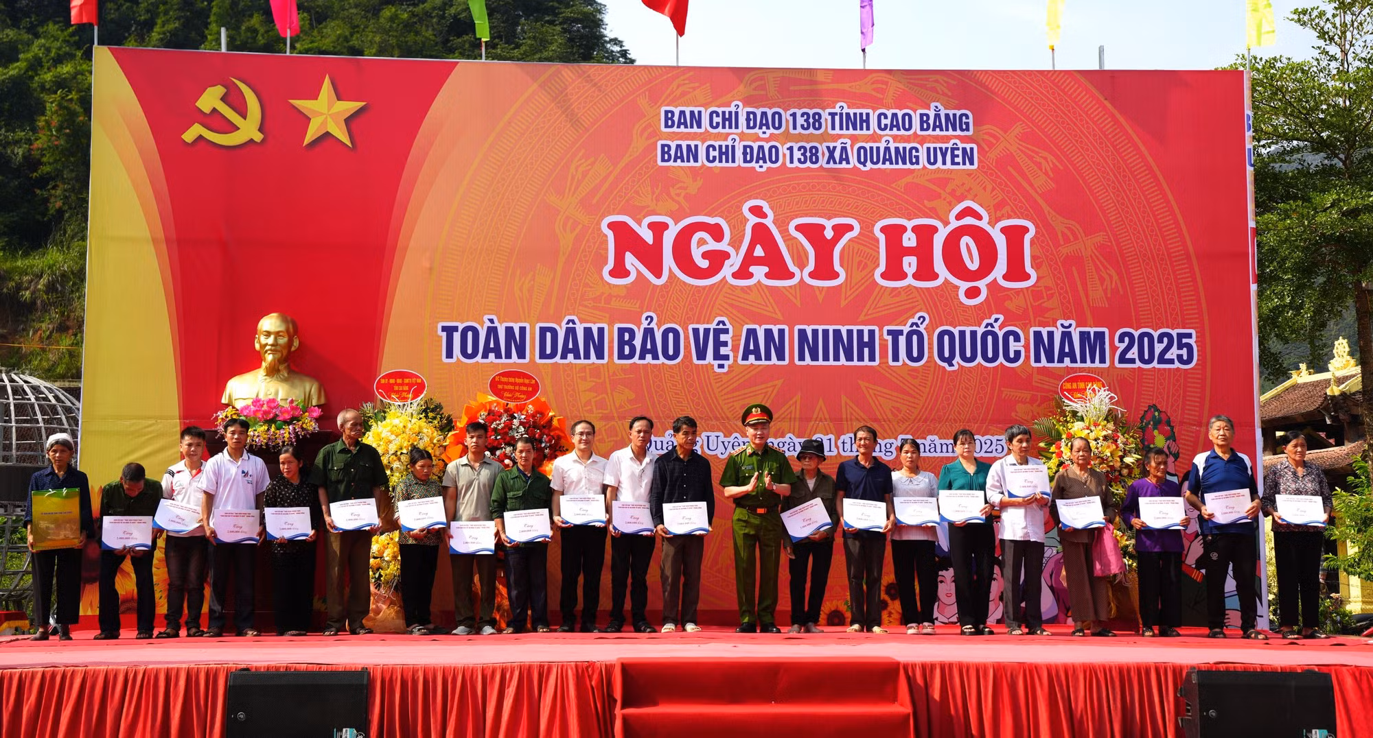 Thứ trưởng Nguyễn Ngọc Lâm dự Ngày hội toàn dân bảo vệ ANTQ tại xã Quảng Uyên -0