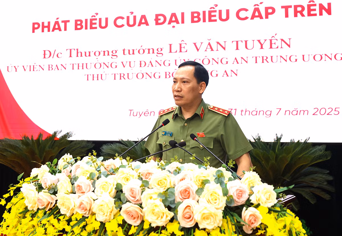 Tuyến đầu thầm lặng, điểm tựa bình yên -0