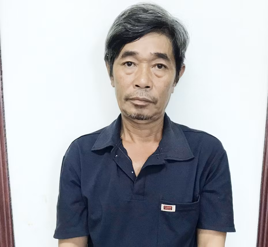 Trộm súng, đào ngũ, trốn truy nã 32 năm vẫn không thoát -0
