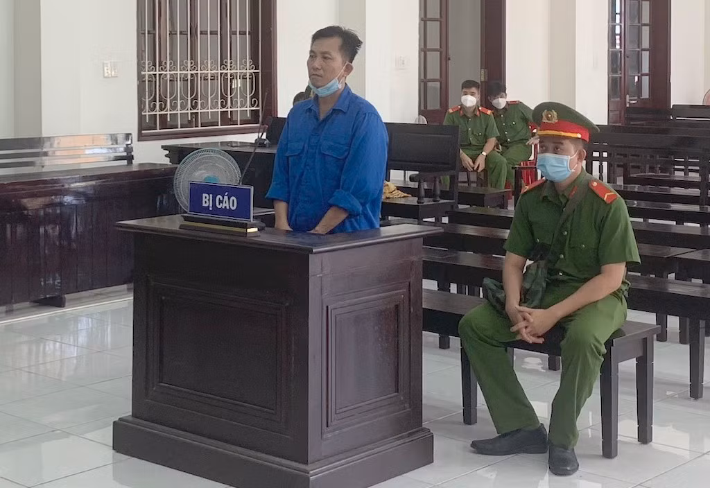 Cha gây án giết người vì chuyện của con trai -0