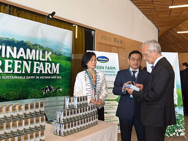 Mô hình phát triển bền vững “Vinamilk Green Farm” được chia sẻ tại hội nghị sữa toàn cầu -0