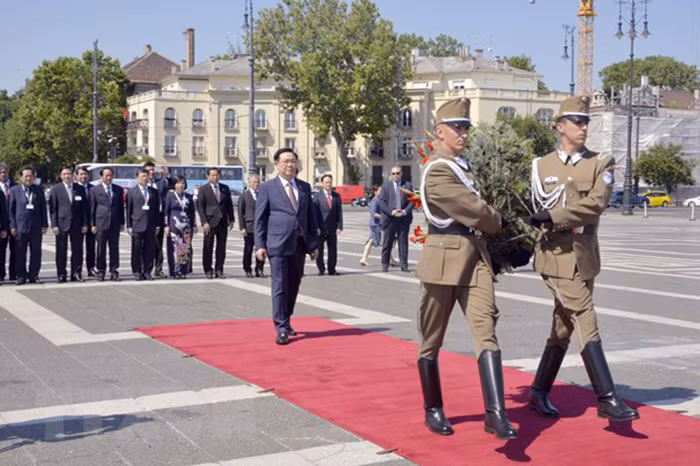 Chủ tịch Quốc hội ký Thỏa thuận hợp tác mới giữa QH Việt Nam-Hungary -0