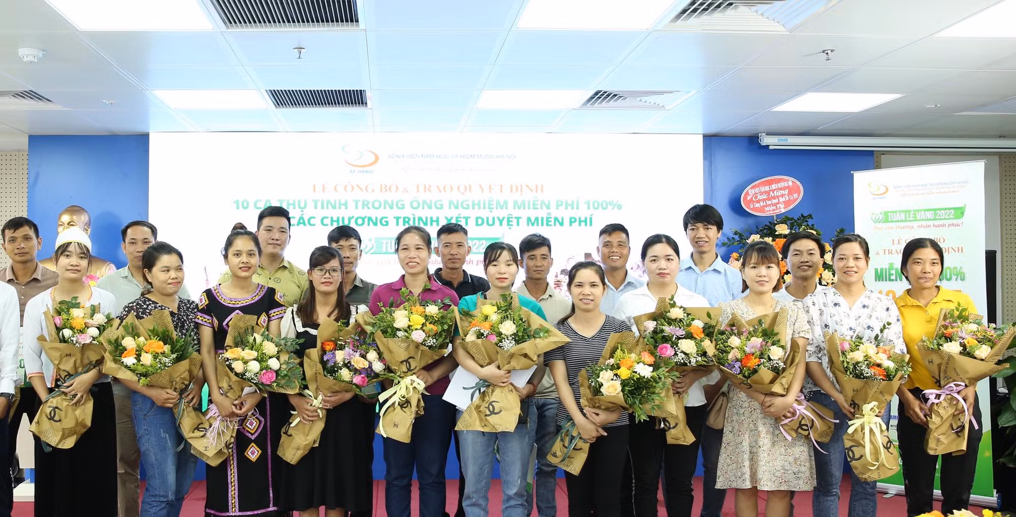 Hy vọng có con của nhiều cặp vợ chồng nghèo được miễn phí thụ tinh trong ống nghiệm -0