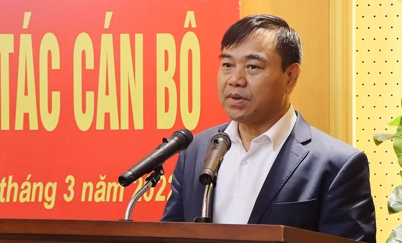 Hà Tĩnh cảnh cáo Phó giám đốc Sở NN&PTNN, xem xét kỷ luật Phó Trưởng ban Nội chính -0