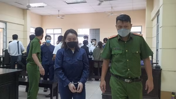 Phẫu thuật thẫm mỹ "chui" dẫn đến người mất mạng, kẻ vào tù