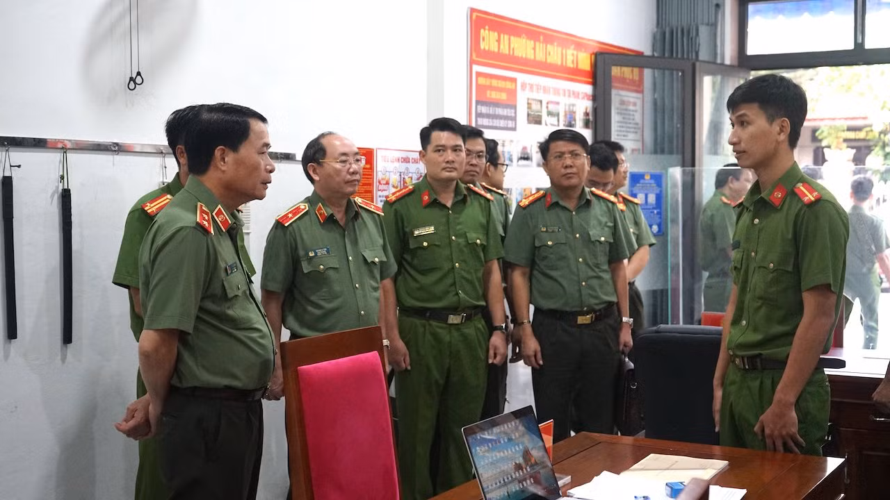 Rút kinh nghiệm, hướng tới nhân rộng mô hình Công an phường kiểu mẫu -1