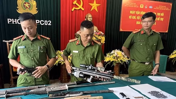 Cách làm hay trong thu hồi vũ khí, vật liệu nổ