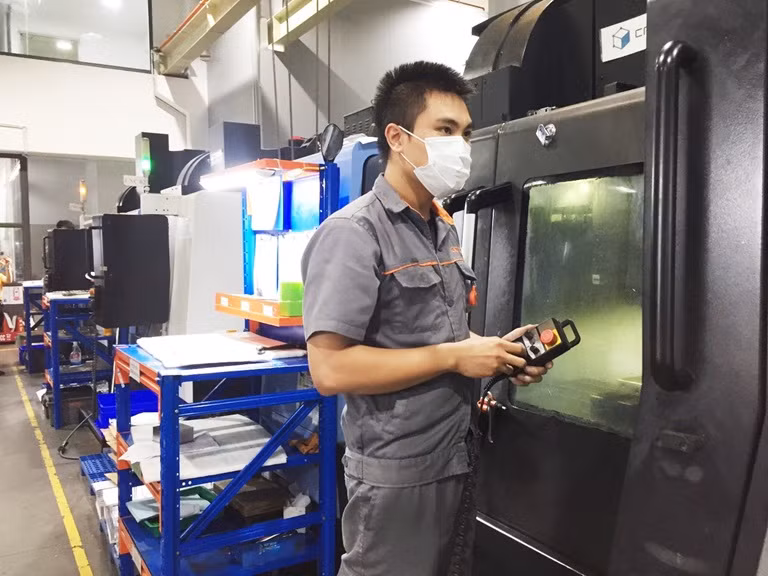 Vĩnh Phúc phấn đấu trở thành trung tâm công nghiệp, dịch vụ, du lịch -0