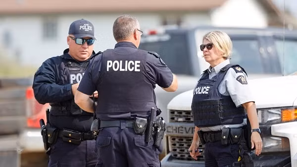Vụ đâm chém đẫm máu tại Canada: Truy lùng đối tượng lẩn trốn