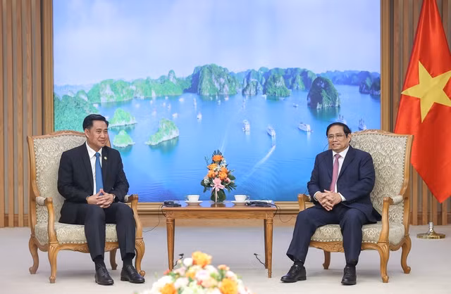 Thủ tướng tiếp Bộ trưởng, Chủ nhiệm Văn phòng Phủ Thủ tướng Lào -0