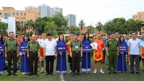 Khai mạc Giải bóng đá mùa Hè 2020 tranh Cúp Báo CAND