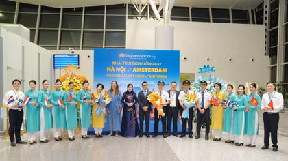 Vietnam Airlines chính thức khai thác đường bay thẳng Hà Nội - Amsterdam