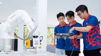 Đại học Đà Nẵng đào tạo nhân lực đáp ứng yêu cầu phục vụ công nghệ chiến lược