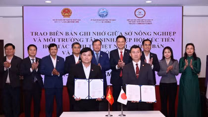 Giữ vững quốc phòng, an ninh đưa Tây Ninh phát triển nhanh và bền vững