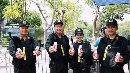 Vinamilk hỗ trợ 40.000 sản phẩm dinh dưỡng cho chương trình “Tổ quốc bình yên”