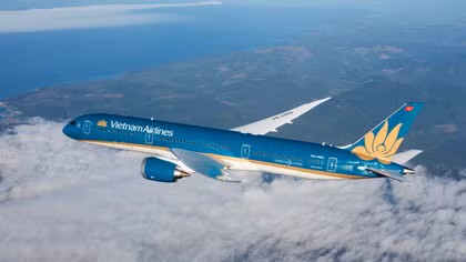 Năm thứ ba liên tiếp Vietnam Airlines lọt vào Top 100 doanh nghiệp lớn nhất Đông Nam Á