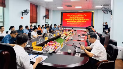 Nhiệt điện Quảng Ninh tham dự Hội nghị toàn quốc quán triệt, triển khai thực hiện Nghị quyết Hội nghị Trung ương 3