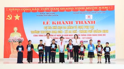 TKV khánh thành công trình nhà đa năng và cụm phụ trợ Trường TH&THCS Nam Sơn
