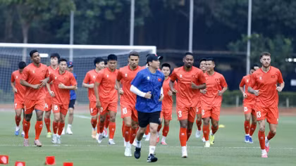 ĐT Việt Nam sẵn sàng cho cuộc đối đầu "đoàn voi chiến"