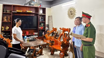 Khởi tố chủ hộ kinh doanh thiết bị vệ sinh về hành vi “Trốn thuế”
